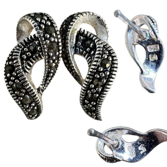 Elegant Sterling Silver Marcasite Earrings Curved Wing Earrings with Gemstone - Picture 17 of 17